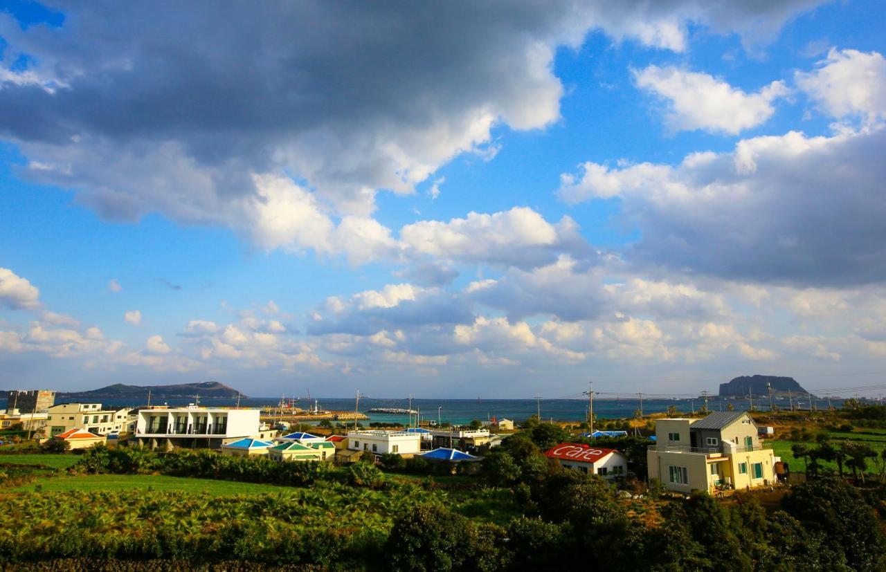Dongdong Guesthouse Jeju Exterior photo